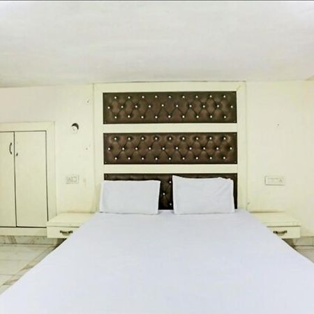 Mishra Residency Hotel Amritsar Eksteriør billede